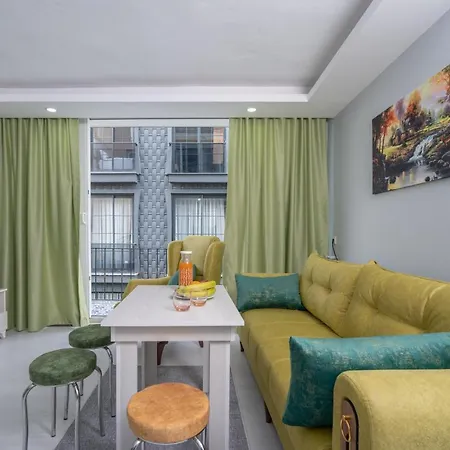 Mood アパート アンタルヤ